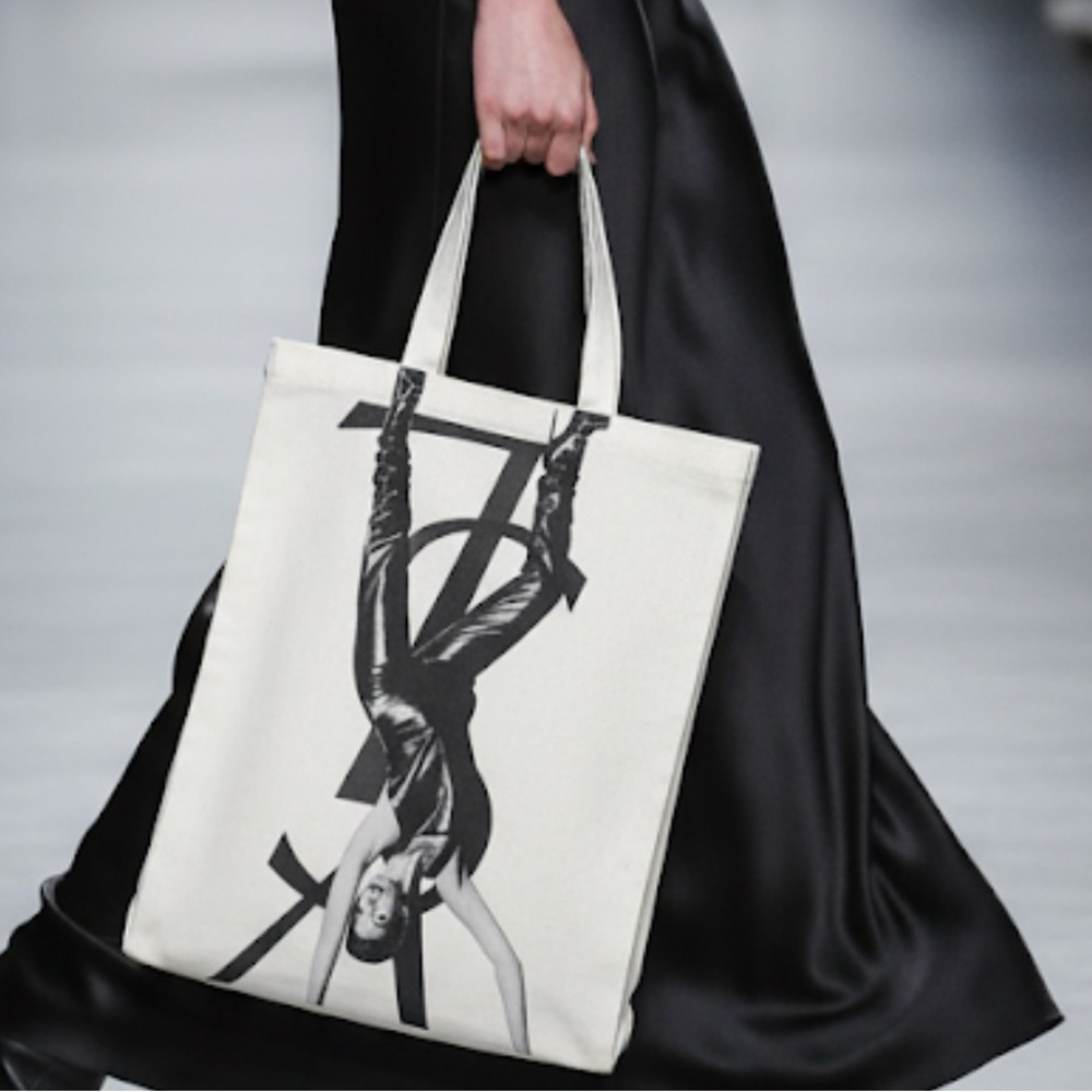 Rare Authentic Yves Saint Laurent luxury designer 2008 signature tote bag